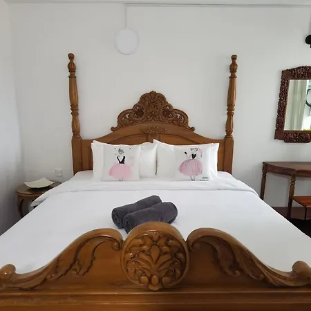 Lui Lui Comfy Condo In Great Location Kuah Exterior photo