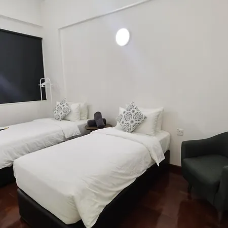 Lui Lui Comfy Condo In Great Location Kuah Exterior photo