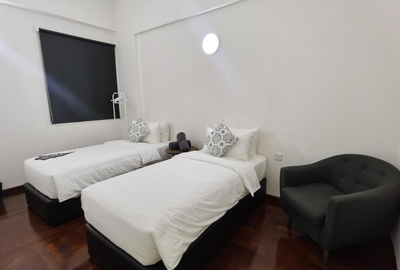 Lui Lui Comfy In Great Location Apartment